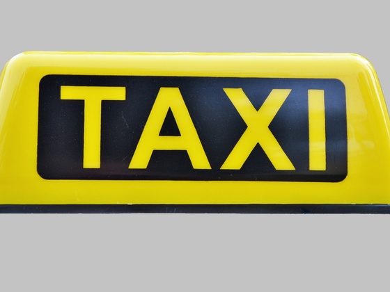 Taxi Schild