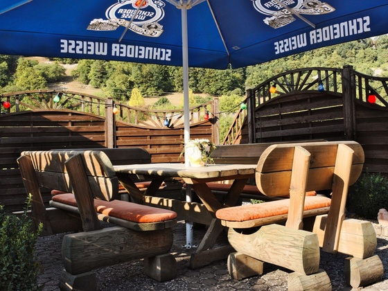 Sitzecke im Garten des Gästehauses Werner