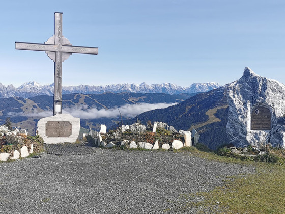 12erKogel Gipfelkreuz
