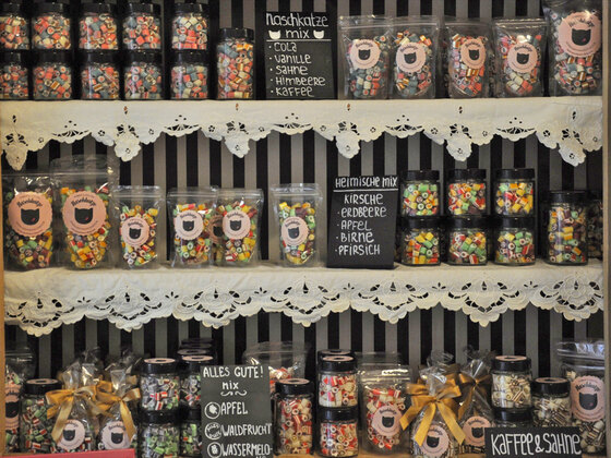 naschkatze-linz-bonbons-es