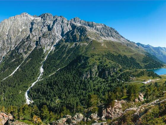 2 Seen Blick