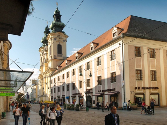Innenstadt_Ursulinenkirche(c)LinzTourismus-Röbl.jpg