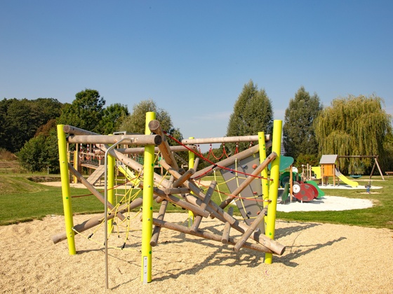 IMG_1_Vital_Camp_Spielplatz