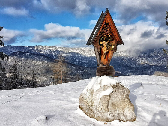 Das Gipfelkreuz auf dem Götschenkopf