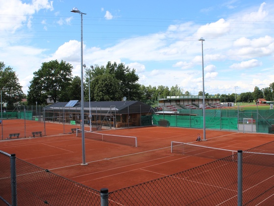 Tennisplatz