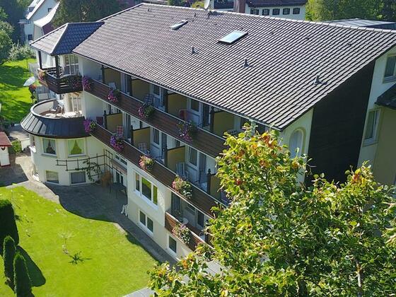 Eichwaldeck von Osten