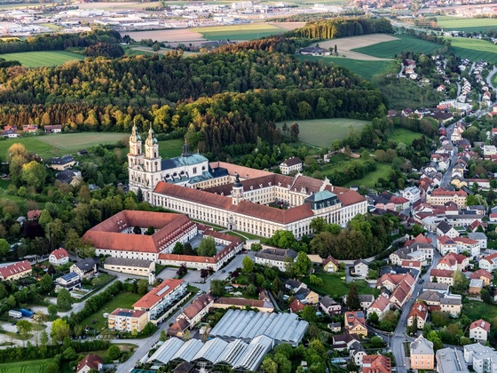 StiftSt.Florian_Luftaufnahme