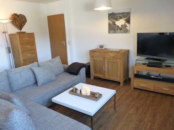 Viel Platz zum Erholen, moderne TV-Ausstattung