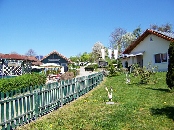 Terrassencamping Theresienhof (Bad Birnbach)