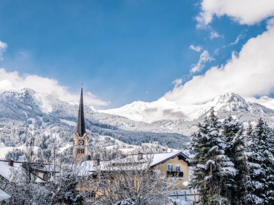 Winters BHG foto met kerk