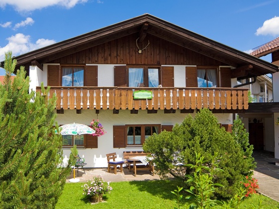 Ferienwohnungen Erika Fichtl