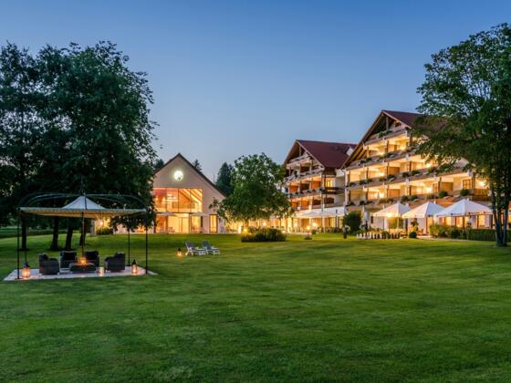 Hotel Eisvogel Bad Gögging Hausansicht