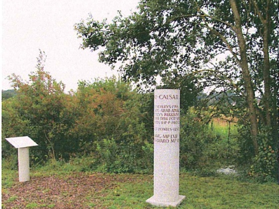 Römischer Meilenstein direkt an der Moosach, Fürholzen bei Neufahrn