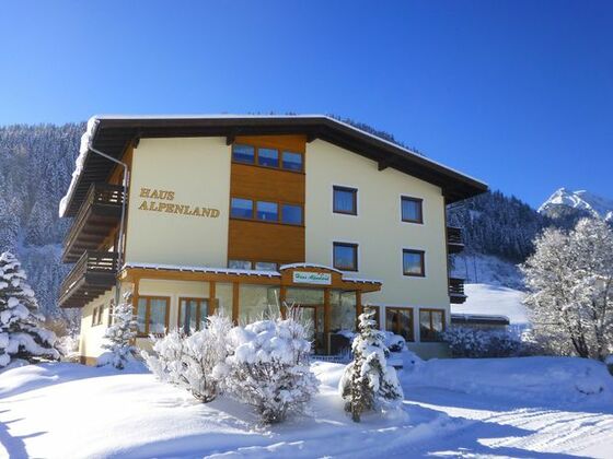 Haus Alpenland