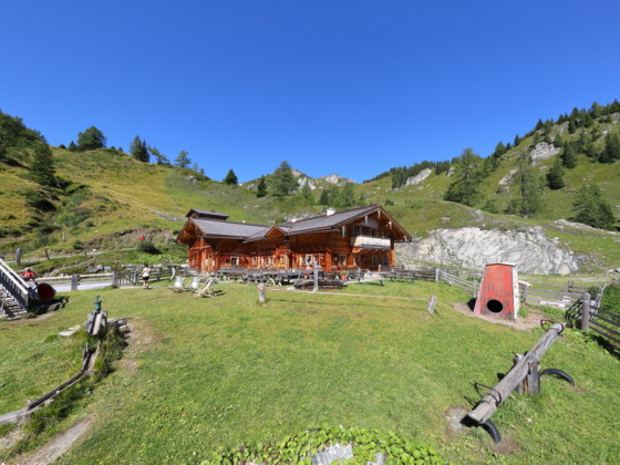 Aualm, 1.795 m