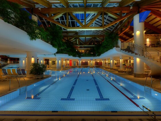 Schwimmerbecken_Erlebnisbad_Aquaria (1)