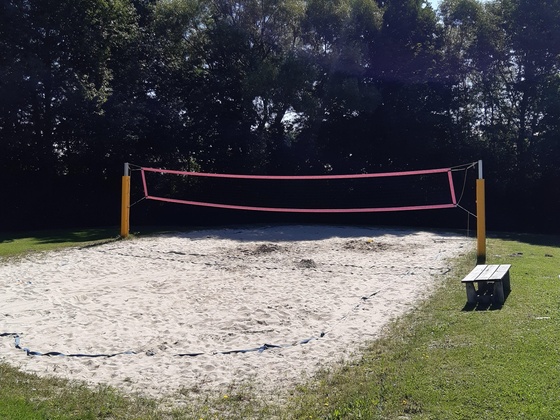 Beachvolleyballplatz beim Freibad