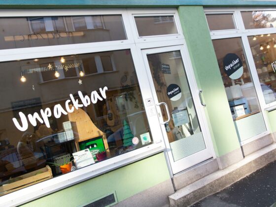 Unpackbar Laden Linz Außenansicht