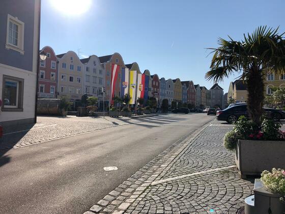 Stadtplatz 1