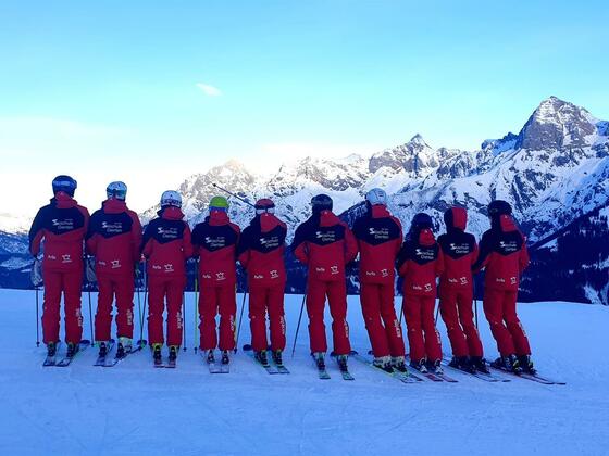 Skischule Dienten 2