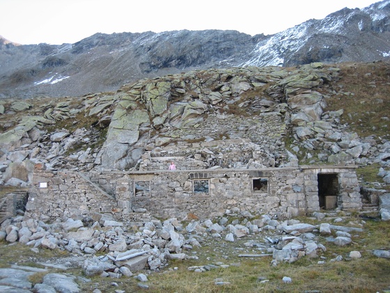 Ruine 1.Thüringer Hütte im Habachtal - erbaut 1926