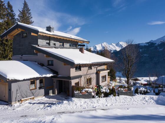 1476_Hannes_Rainer_LB_©DIN_01