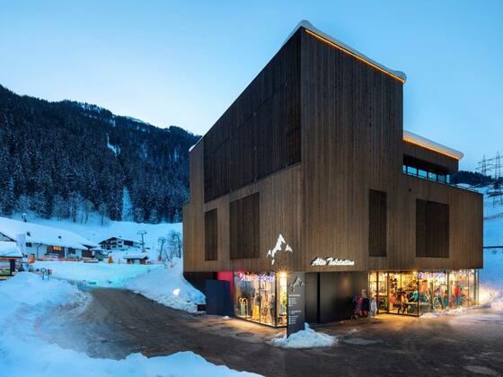 INTERSPORT Montafon - Gaschurn Versettla Bahn Talstation