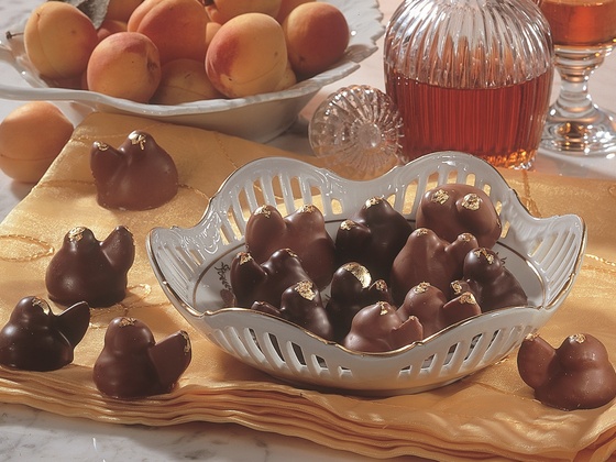 Goldhauben-Pralinen Cafe Simon