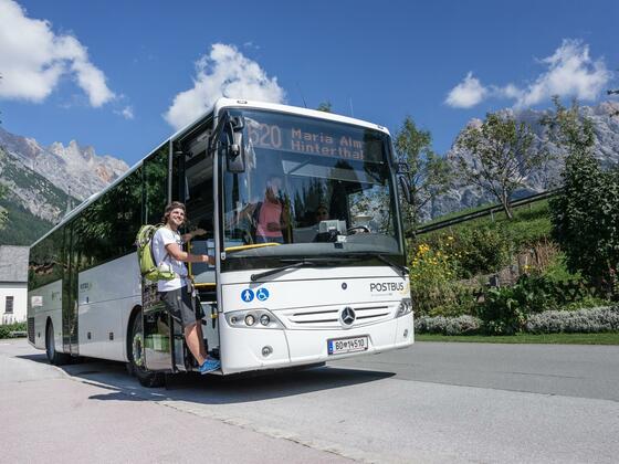 Parkplatz Erichhütte Dienten Wanderbushaltestelle