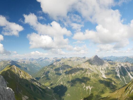 Panoramablick auf dem Maldongrat