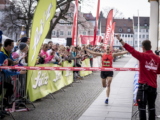 Fabian Eisenlauer Laufsport Saukel b_faster