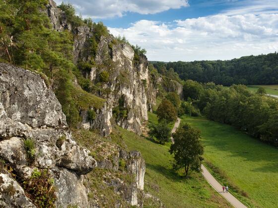 Blick ins Tal der Schwarzen Laber