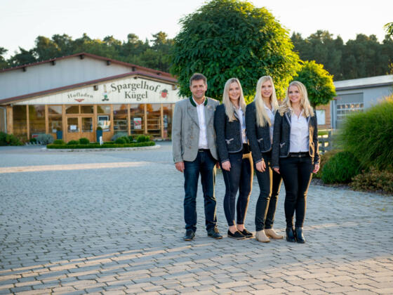 Familie Kügel vom Spargelhof Kügel in Abensberg