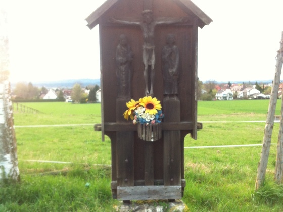 Wegekreuz am Weg nach Weilheim