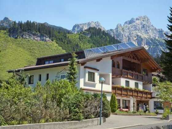 Landhaus Aggenstein im Sommer