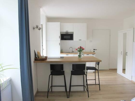 8b34b11d-3f61-486f-9799-30067873db12