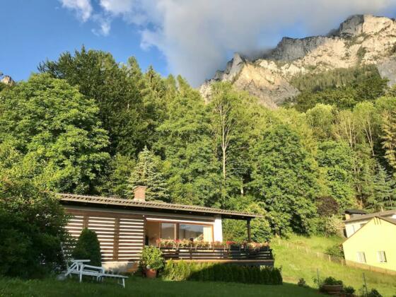 f6506b62-274c-4a83-9f4a-934b4e2a5134