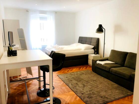 5e989a71-aa15-4b56-91b2-a42552848c3f