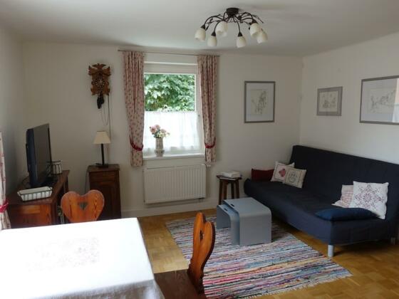 8b13e688-1d0c-4acd-86a6-aac102bcd73b