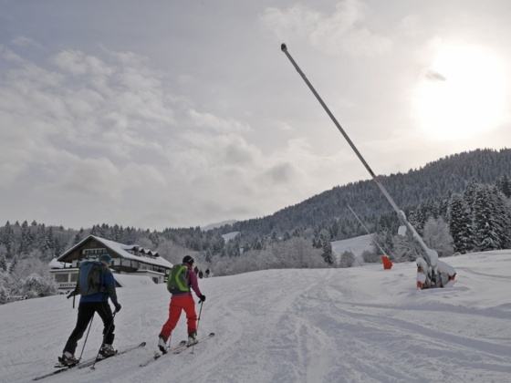 Start bei der Talstation der Hausbergbahn
