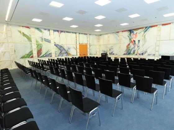 Montfortsaal, Wandfries