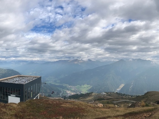 Nösslachjoch Gondola Station Hoher Turm