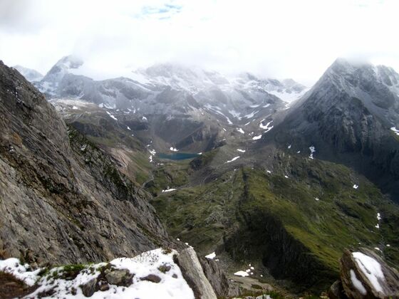 Blick auf Eisseehütte und Eissee