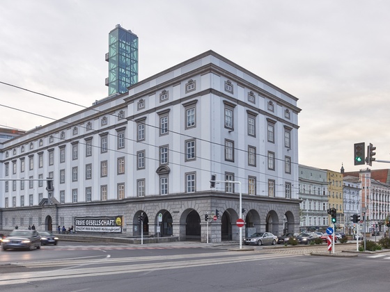Kunstuniversit Linz-Tourismus