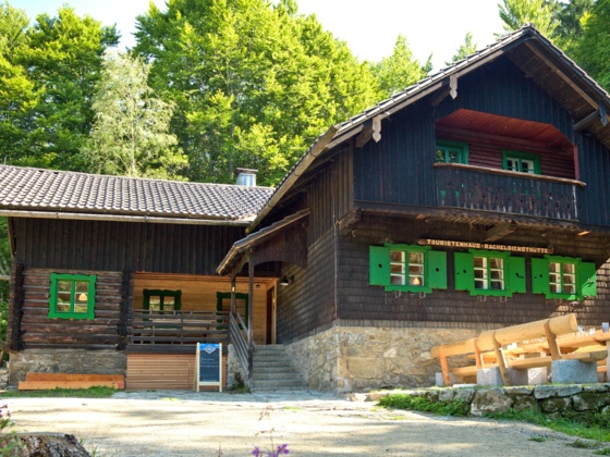 Racheldiensthütte