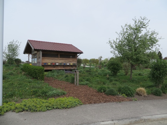 Bienenhotel Hofer KG Zentrale Sattledt