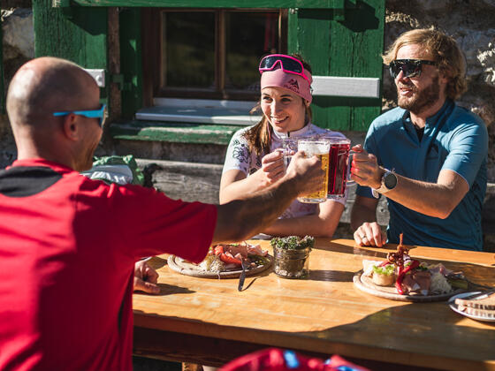 Prost am Schneibsteinhaus