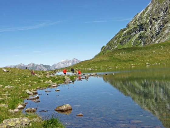 Der Herzsee liegt am Fuße des Hochjochs und dient der Wormser Hütte als Wasserspeicher.