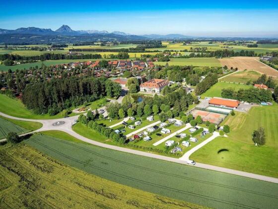 Fußballplatz beim Campingplatz Herndler