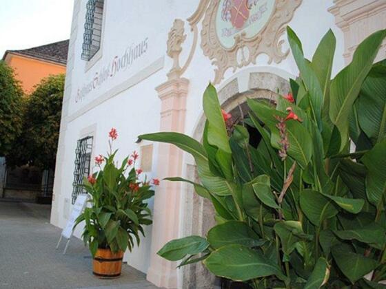 Gasthaus Schloss Hochhaus